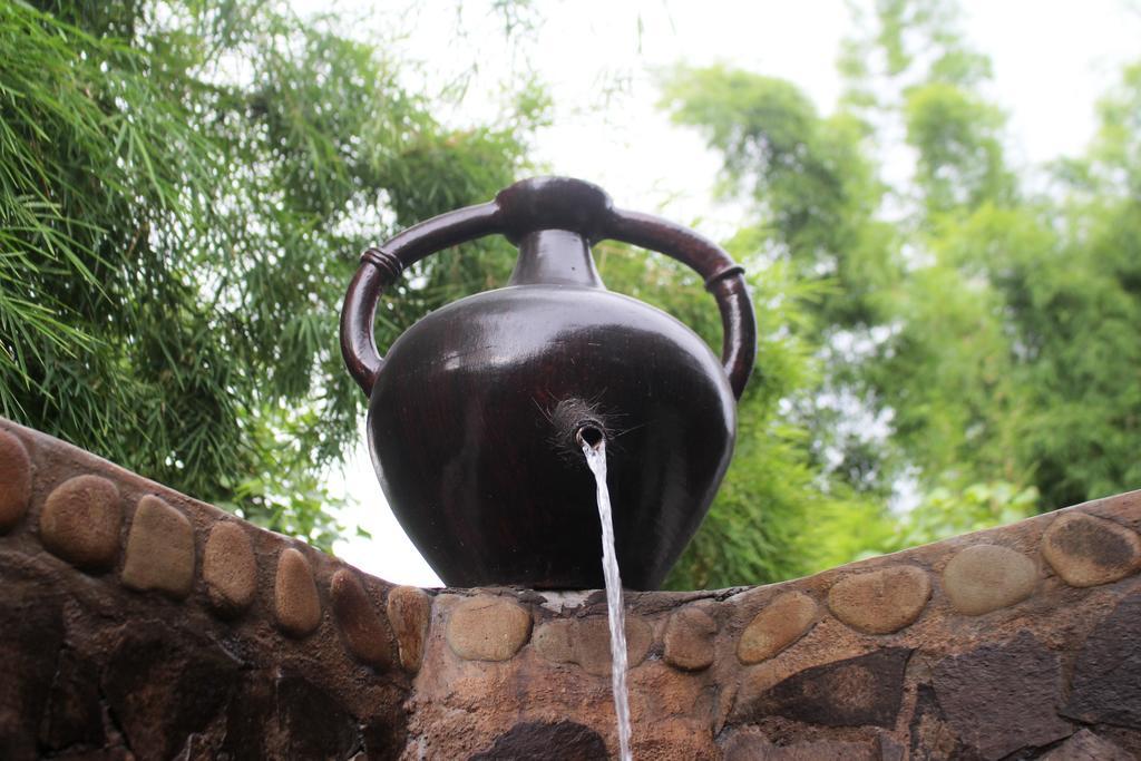 Taruna Boutique Homestay & Spa Pemuteran Esterno foto