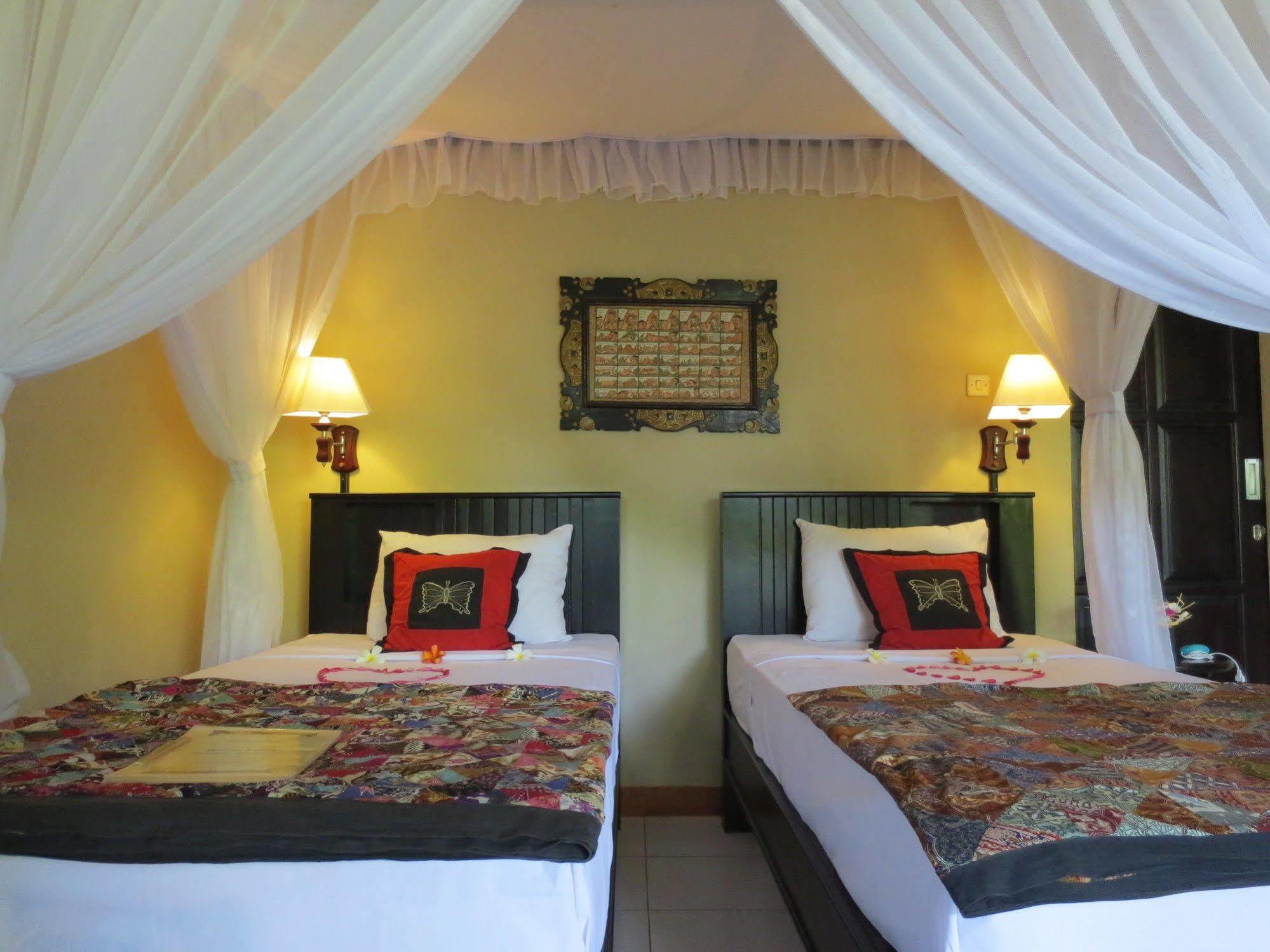 Taruna Boutique Homestay & Spa Pemuteran Esterno foto