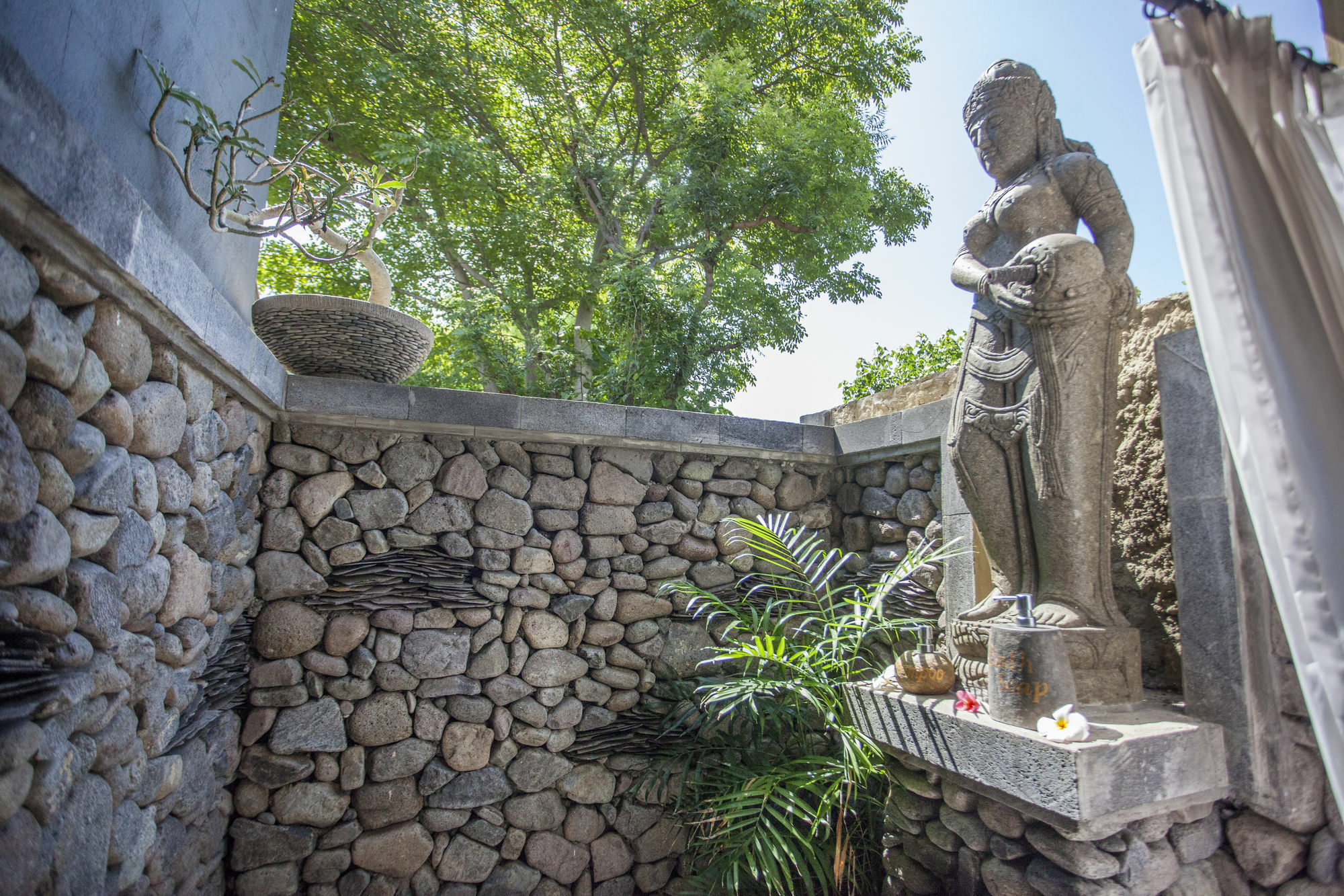 Taruna Boutique Homestay & Spa Pemuteran Esterno foto